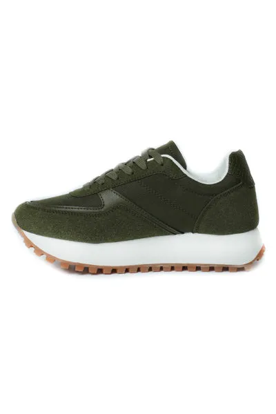 01-4563 Platform Sneaker