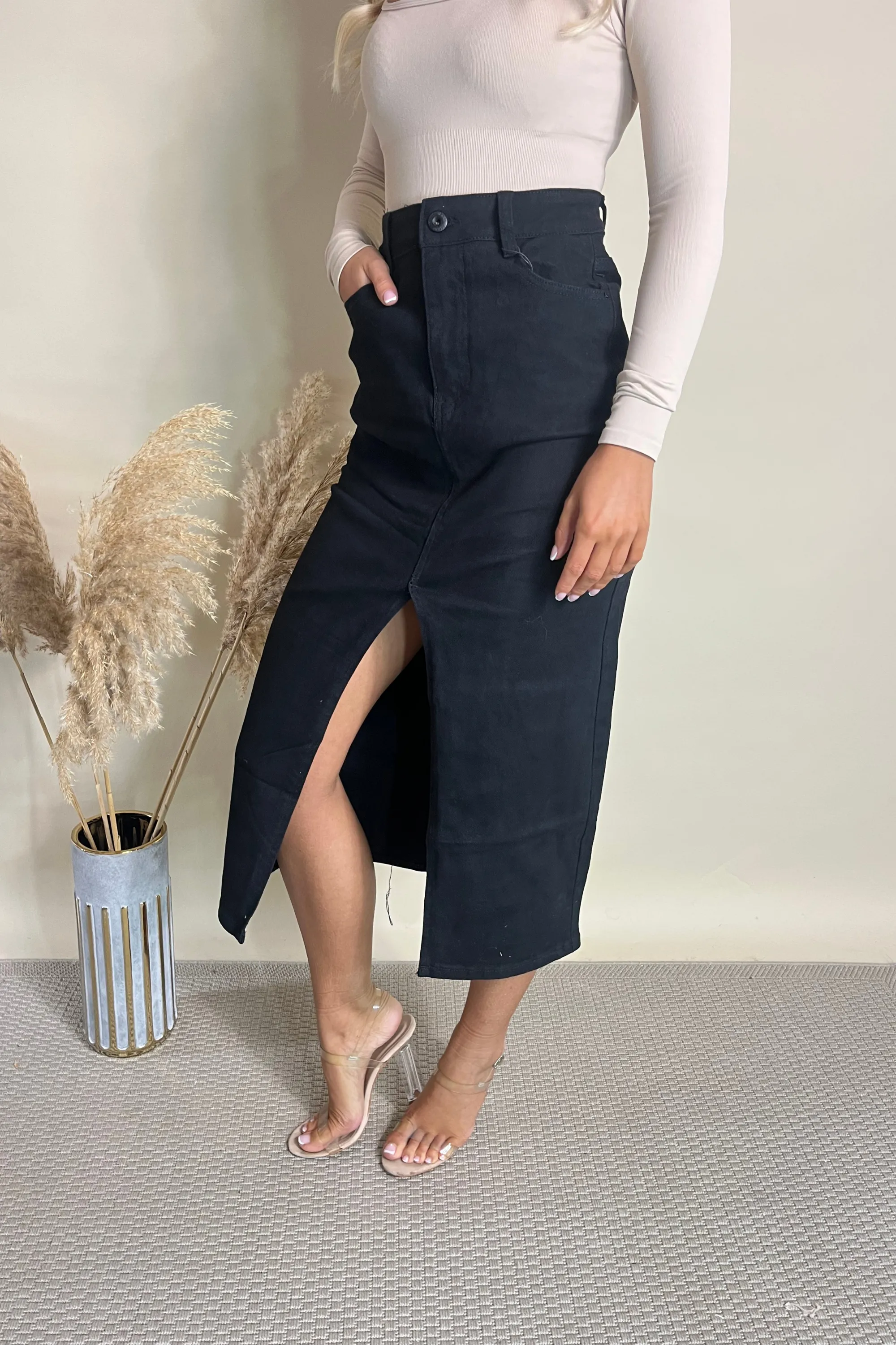 Black Front Slit Pocketed Denim Midi Skirt