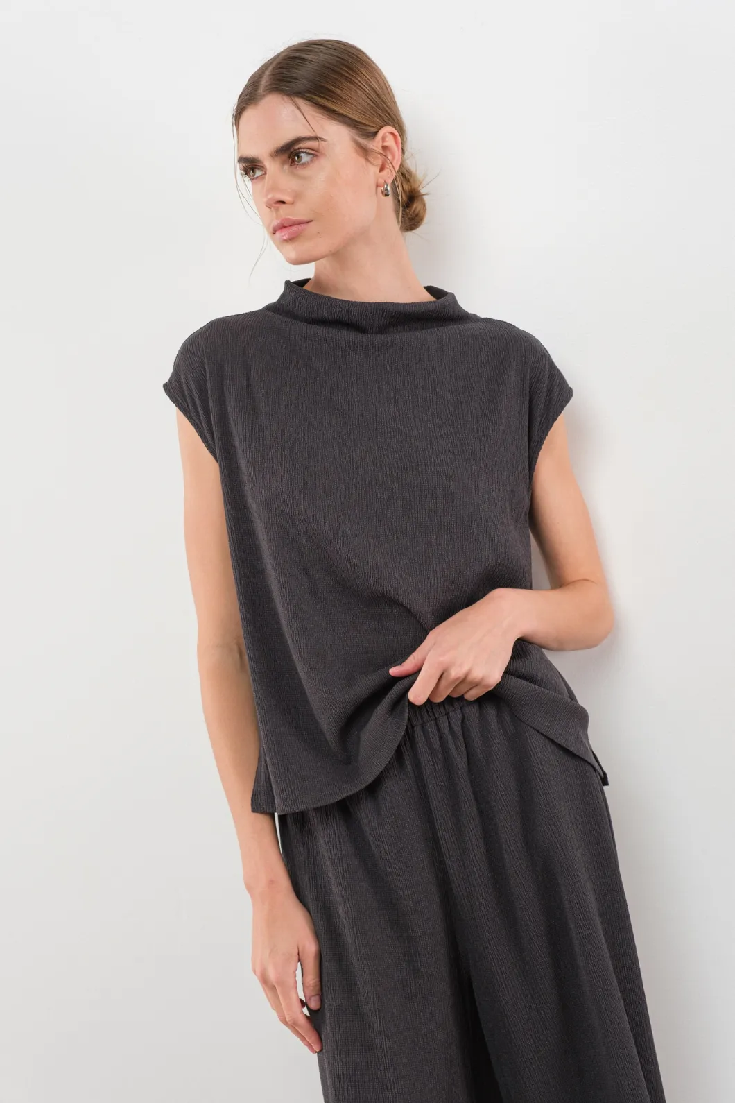 Crinkled Mock Neck Top