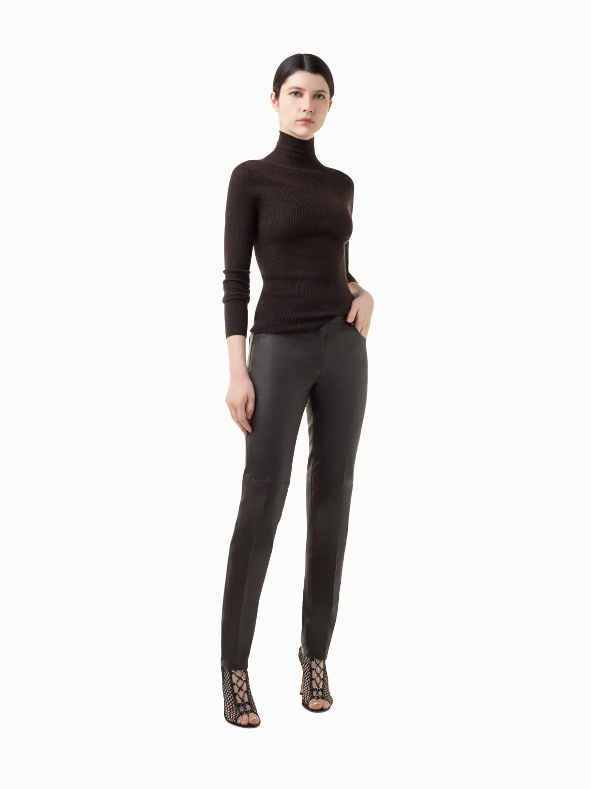 Slim-leg Hose aus Nappaleder