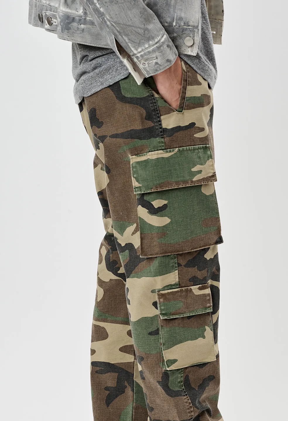 Utility Cargo Pants / Camo