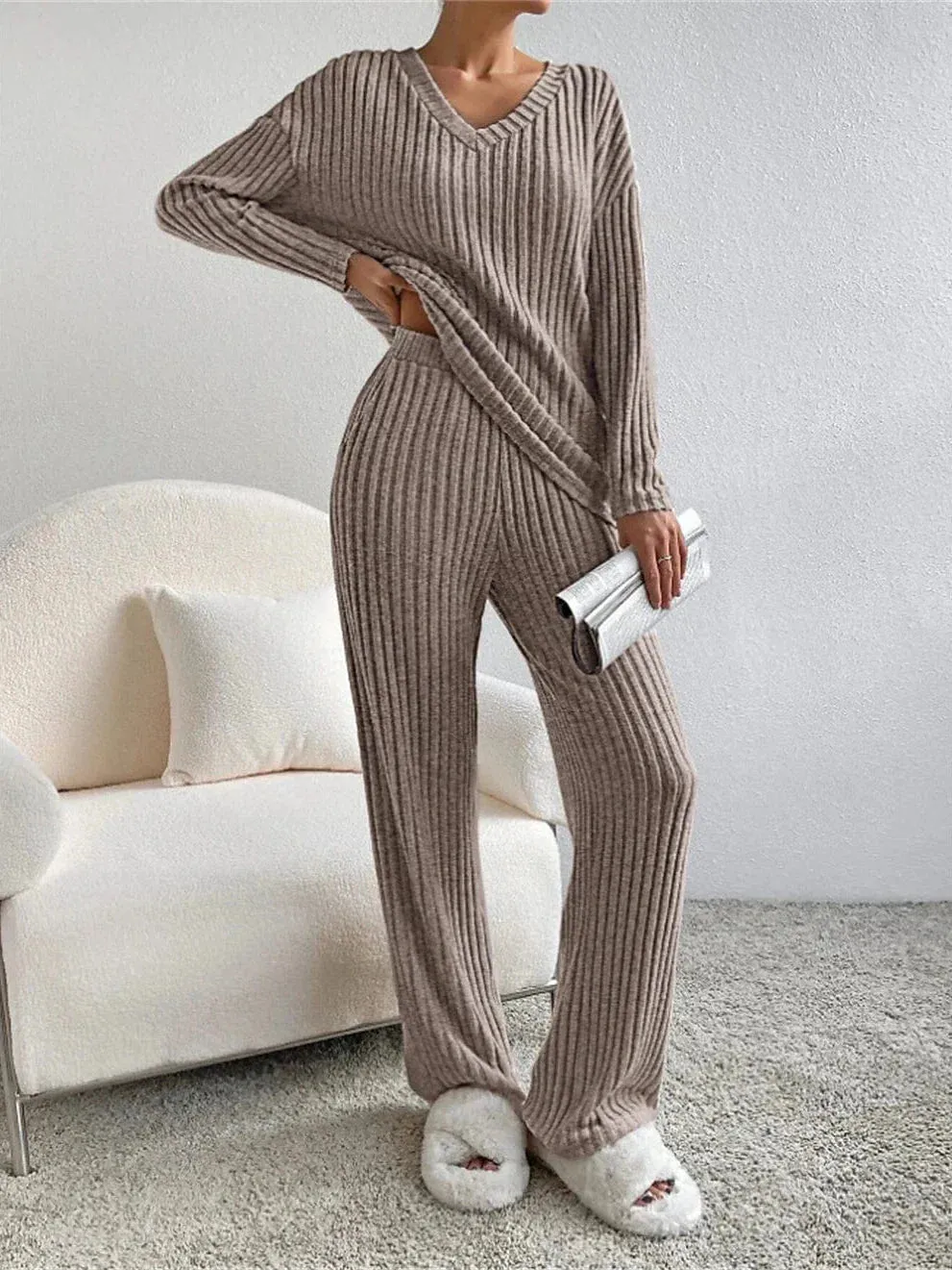 Women's Cozy Fleece Long Sleeve T-shirt and Pants Set in Black, Khaki, and Beige