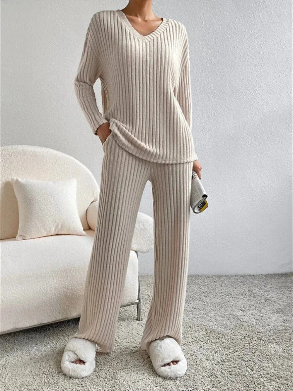 Women's Cozy Fleece Long Sleeve T-shirt and Pants Set in Black, Khaki, and Beige