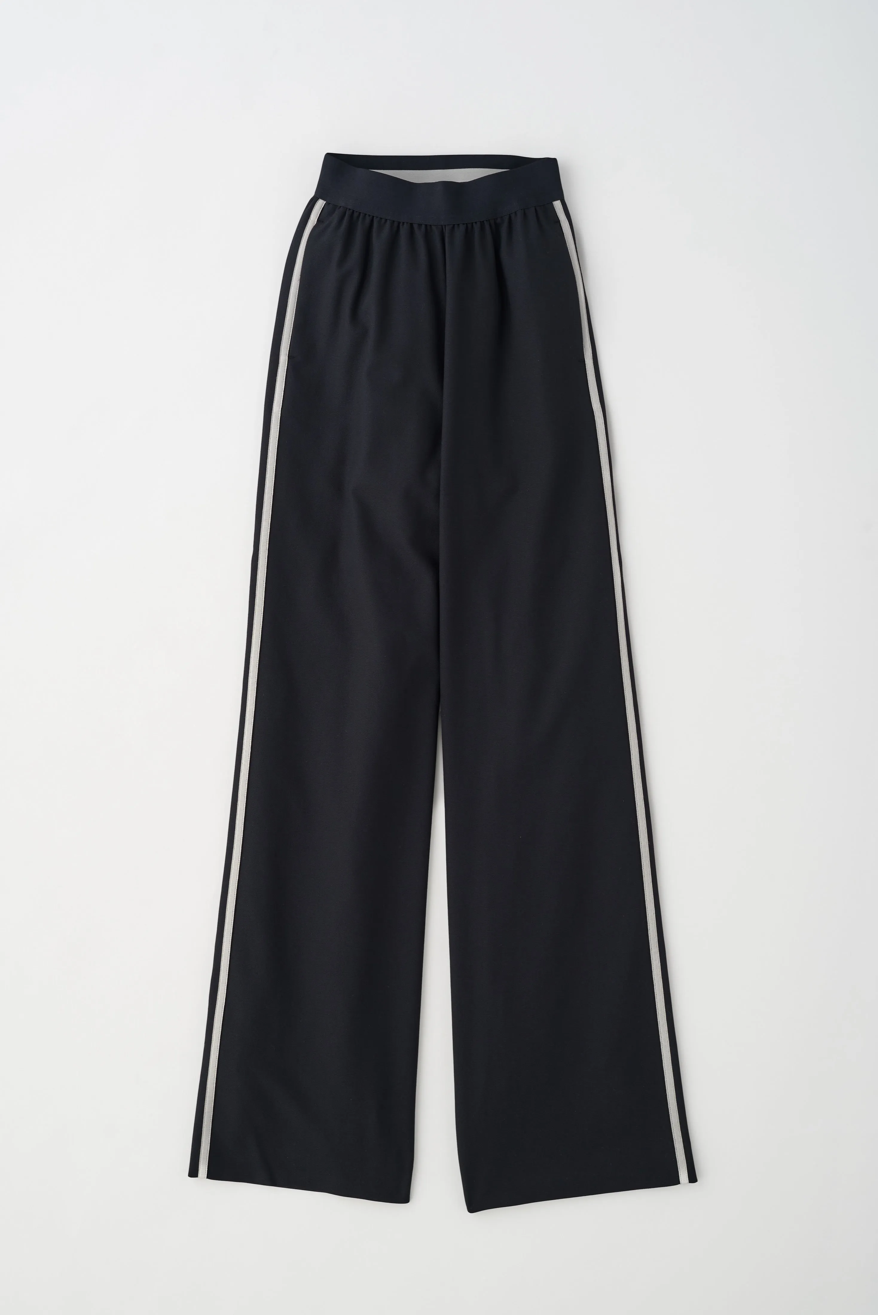 Women's Nady Track Pant in Black